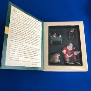 Santa’s Big Night Hallmark Ornament Set